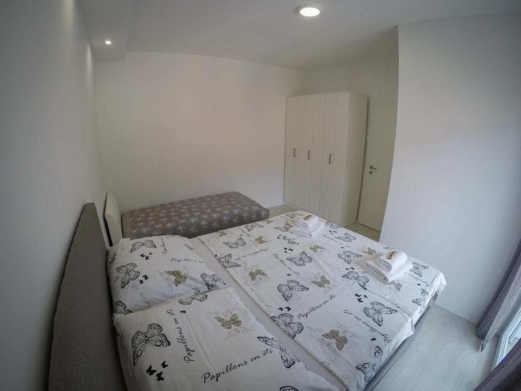 Apartments Tila 트레빈예 외부 사진